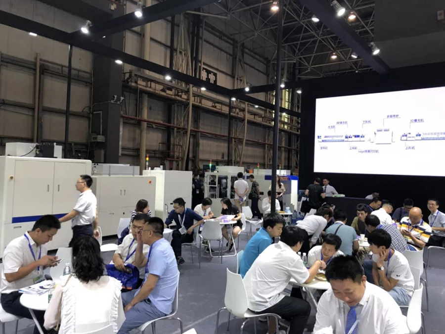 hb火博坚持自主创新，多部设备首次公开亮相 | 电子制造自动化展报道